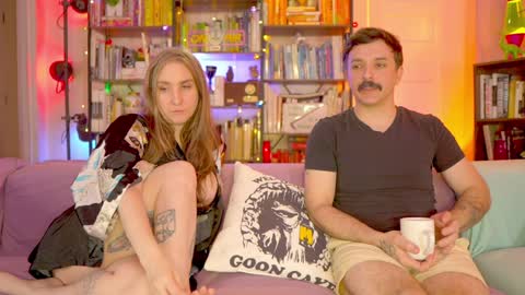 Vivian  Clark online show from 01.18.25