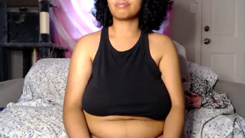 Tastee Kitty online show from 11.23.25