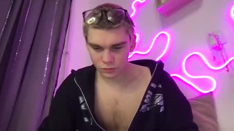 tasteithorny online show from 02.13.25