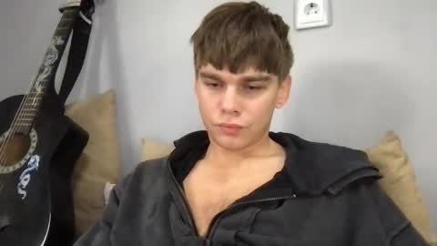 tasteithorny online show from 10.10.25