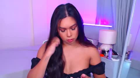 Miss Tati online show from 04.19.26