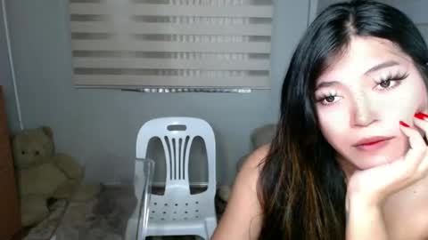 Snapshot of tasteofinnocent69 chatting on 12.19.24 online show from 12.19.24