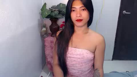 Snapshot of tasteofinnocent69 chatting on 04.01.26 online show from 04.01.26