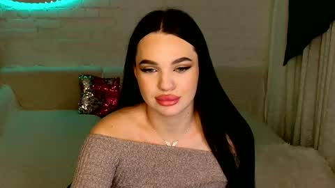 tasty_babyy online show from 01.19.25