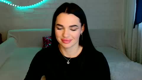 tasty_babyy online show from 10.08.25