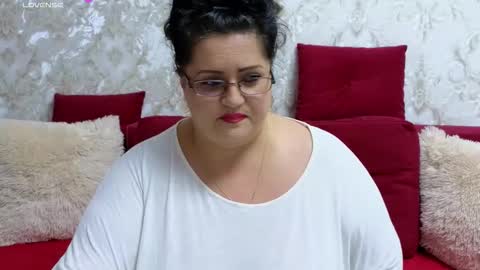 Snapshot of tastychubby chatting on 09.23.25 Clau online show from 09.23.25