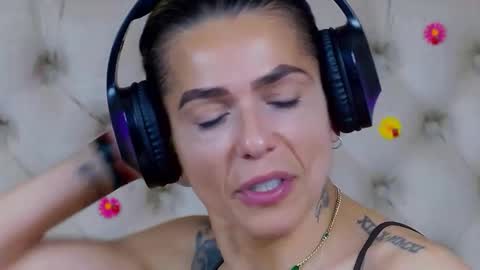 Snapshot of tastypatricia chatting on 05.17.26 TastyPatricia online show from 05.17.26