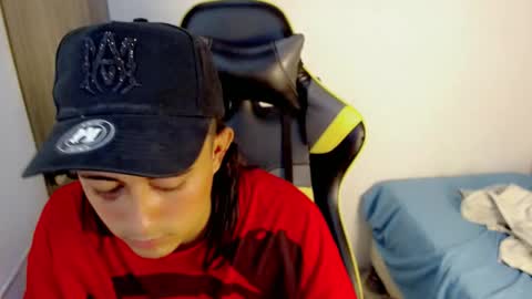 T A T A N online show from 11.15.25