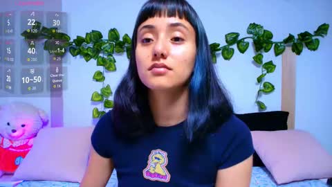 Snapshot of tati_cardenas chatting on 10.11.25 AME online show from 10.11.25