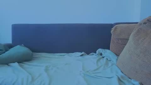 Snapshot of tatiana2224 chatting on 11.23.25 tatiana2224 online show from 11.23.25