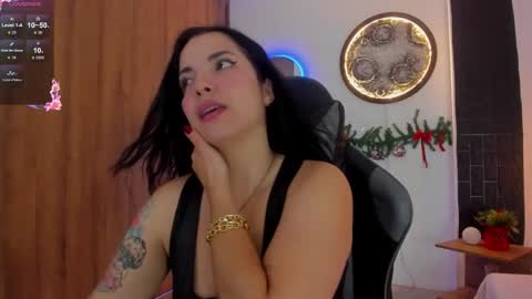 Tatiana SC online show from 12.18.25