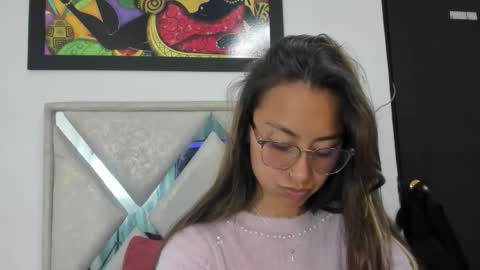 Snapshot of tatiana_valencia chatting on 04.23.26 Tati online show from 04.23.26