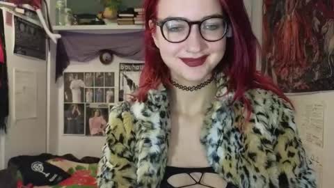 Snapshot of tatianaromanova chatting on 11.09.25 Tatiana online show from 11.09.25