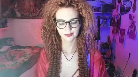 Snapshot of tatianaromanova chatting on 04.11.26 Tatiana online show from 04.11.26
