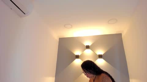 Tati online show from 10.19.25