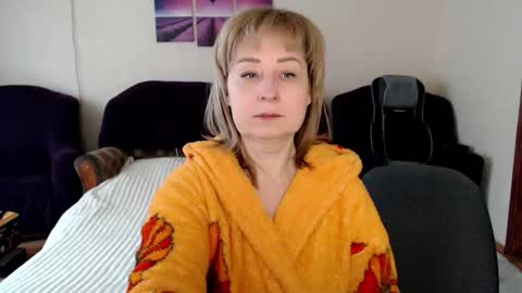 Snapshot of tattease chatting on 04.22.26 Tattease online show from 04.22.26