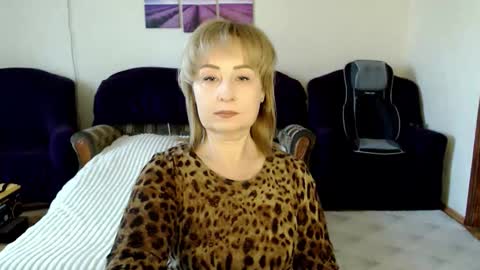 Snapshot of tattease chatting on 05.04.26 Tattease online show from 05.04.26