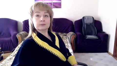 Snapshot of tattease chatting on 05.28.26 Tattease online show from 05.28.26