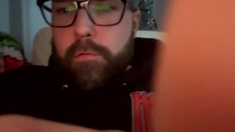 Snapshot of tattedcouple_777 chatting on 12.27.24 MrMrs online show from 12.27.24