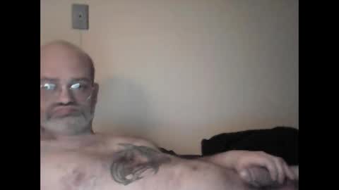 Snapshot of tattedpanther chatting on 01.29.25 tattedpanther online show from 01.29.25