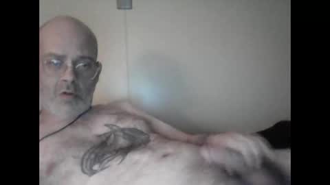 Snapshot of tattedpanther chatting on 03.05.25 tattedpanther online show from 03.05.25