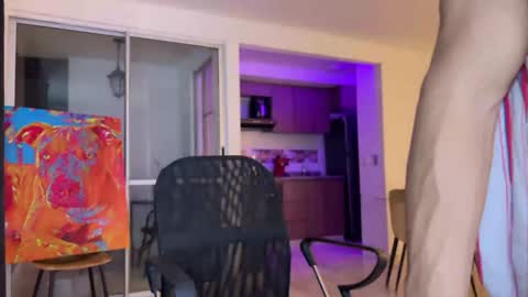 Jonathan  Juan online show from 12.04.24