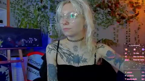 Snapshot of tattoo_artbaby chatting on 06.29.26 tattoo_artbaby online show from 06.29.26
