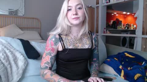 tattoobbgirl online show from 02.20.25