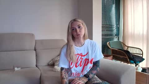 tattoobbgirl online show from 02.06.26