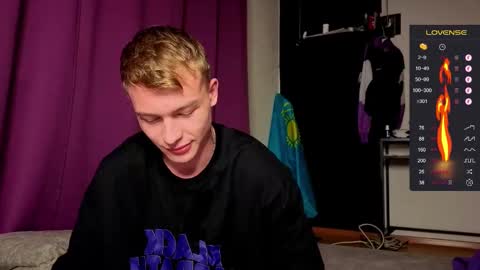 Alex but u can call me Theo online show from 09.23.25