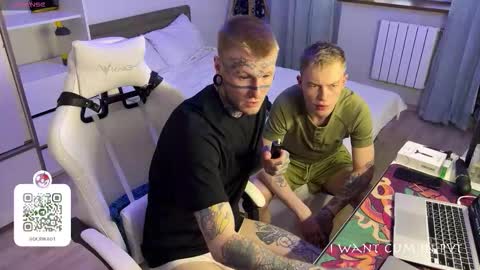 Alex but u can call me Theo online show from 02.22.26