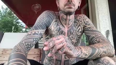 Snapshot of tattooguy999 chatting on 06.15.26 Dude online show from 06.15.26