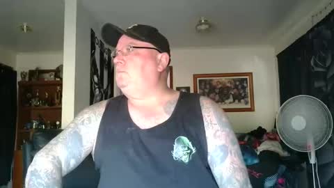 Snapshot of tattzsexy chatting on 02.10.26 tattzsexy online show from 02.10.26