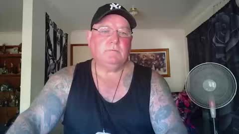 Snapshot of tattzsexy chatting on 02.23.26 tattzsexy online show from 02.23.26