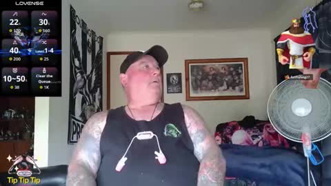 Snapshot of tattzsexy chatting on 03.19.26 tattzsexy online show from 03.19.26