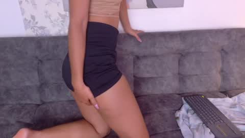 Taty Miller online show from 04.02.26