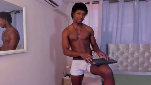 tau_montes online show from 12.05.25