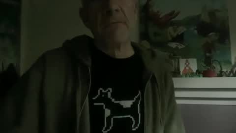 Snapshot of tauromolo chatting on 10.22.25 tauromolo online show from 10.22.25