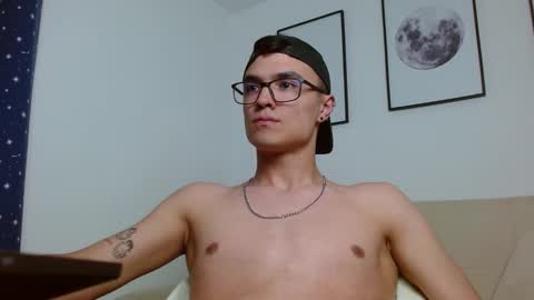 Snapshot of taurus4k chatting on 12.20.24 taurus4k online show from 12.20.24