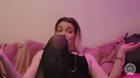 Snapshot of taviatight chatting on 03.14.26 taviatight online show from 03.14.26