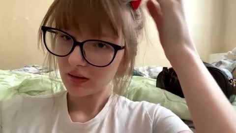 Snapshot of tawannavicks chatting on 03.21.26 Evia online show from 03.21.26