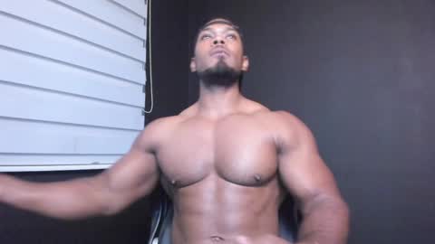 Snapshot of tayler_waka chatting on 01.25.25 Tyler online show from 01.25.25