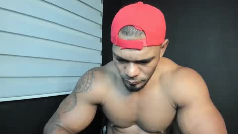 Snapshot of tayler_waka chatting on 02.09.25 Tyler online show from 02.09.25