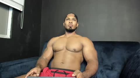 Snapshot of tayler_waka chatting on 02.19.25 Tyler online show from 02.19.25