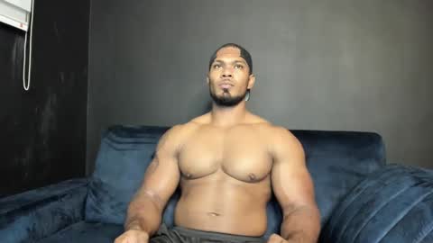 Snapshot of tayler_waka chatting on 02.19.25 Tyler online show from 02.19.25