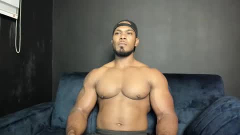 Snapshot of tayler_waka chatting on 02.21.25 Tyler online show from 02.21.25