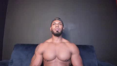 Snapshot of tayler_waka chatting on 09.22.25 Tyler online show from 09.22.25
