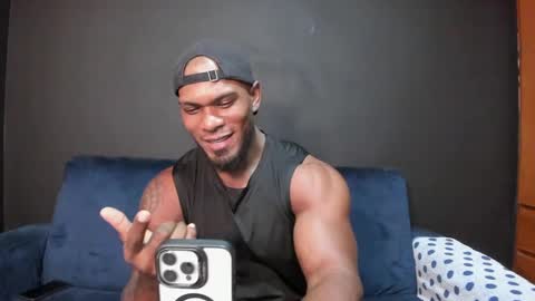 Snapshot of tayler_waka chatting on 09.25.25 Tyler online show from 09.25.25