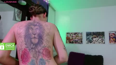 Snapshot of tayler_yuliet chatting on 12.01.24 pareja ardiente online show from 12.01.24