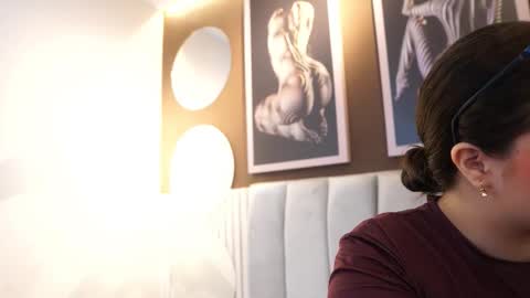 Teylor  Kim online show from 12.18.25